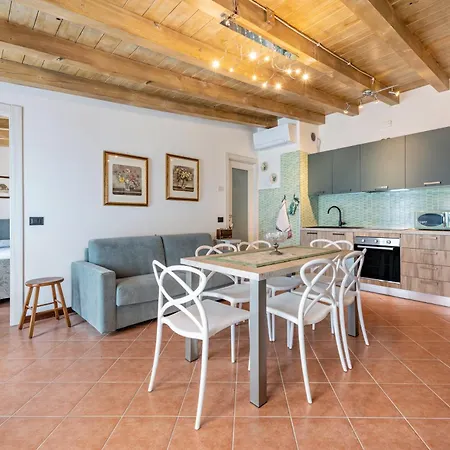 Apartament Verde *